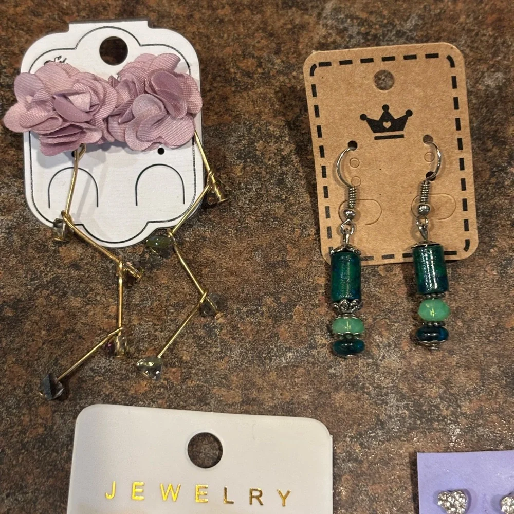 Colorful Earring Set bundle - Picture 5 of 9